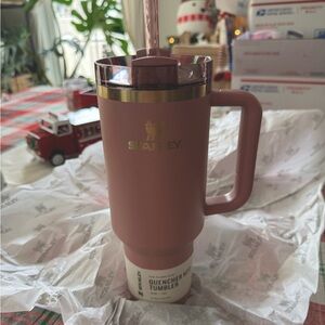 Stanley 40oz Antique Pink